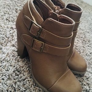 Lauren Conrad size 6